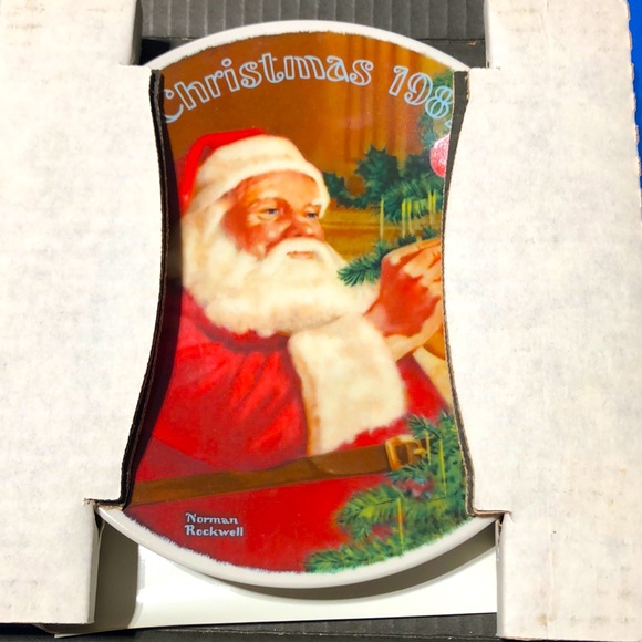 Christmas 1987 - Norman Rockwell - Collectible Plate - Picture 3 of 3